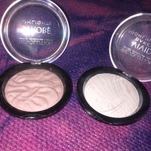 MAKEUP REVOLUTION HIGHLIGHTERS